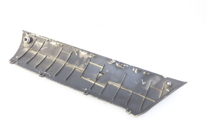 photo de rechter dorpel PEUGEOT KISBEE 4T 50 (2010 - 2017) - Technische close-up