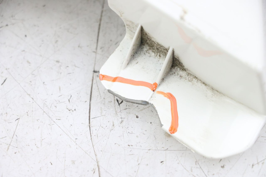 photo de rechter dorpel KYMCO LIKE 125 (2009 - 2016) - Staat van het oppervlak