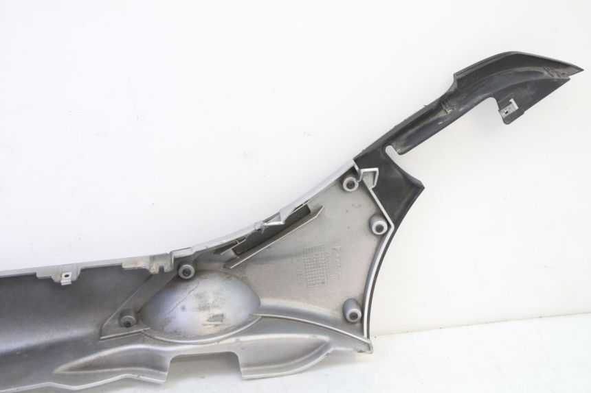 photo de rechter dorpel PIAGGIO MP3 500 (2014 - 2017) - Staat van het oppervlak