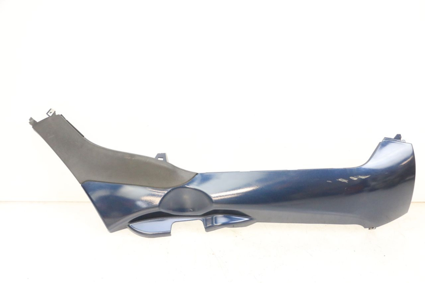 photo de rechter dorpel PIAGGIO MP3 RL 250 (2006 - 2010) - Kenmerkende details