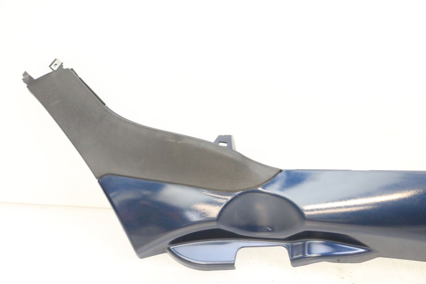 photo de rechter dorpel PIAGGIO MP3 RL 250 (2006 - 2010) - Markeringen en referenties