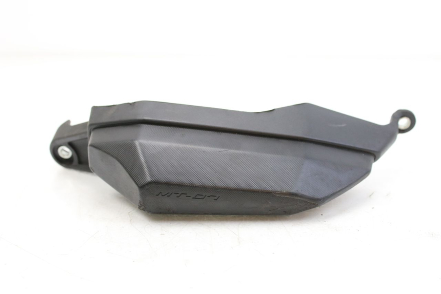 photo de rechter dorpel YAMAHA MT-07 MT07 700 (2018 - 2020) - Detail van het onderdeel