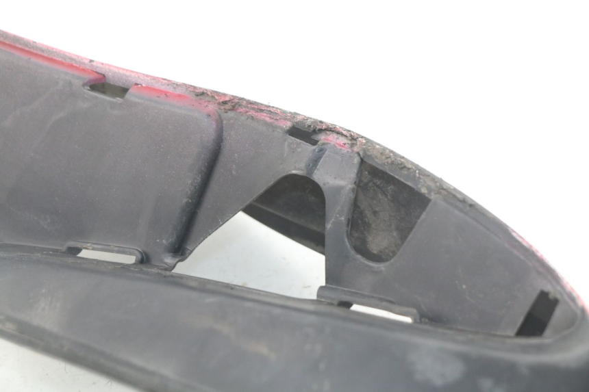 photo de RECHTER ZIJKWAND MBK OVETTO ONE 2T 50 (2013 - 2017) - Bevestigingspunten