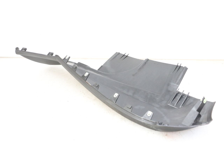 photo de rechter dorpel PEUGEOT SATELIS 125 (2013 - 2018) - Markeringen en referenties