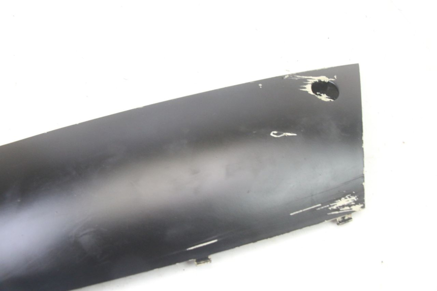 photo de RECHTER ZIJKANTSKIRT PEUGEOT STREETZONE I 2T 50 (2018 - 2020) - Zoom op gebruiksstaat