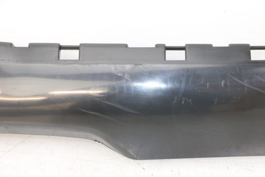 photo de rechter dorpel PIAGGIO NRG POWER PUREJET 50 (2018 - 2021) - Bevestigingspunten