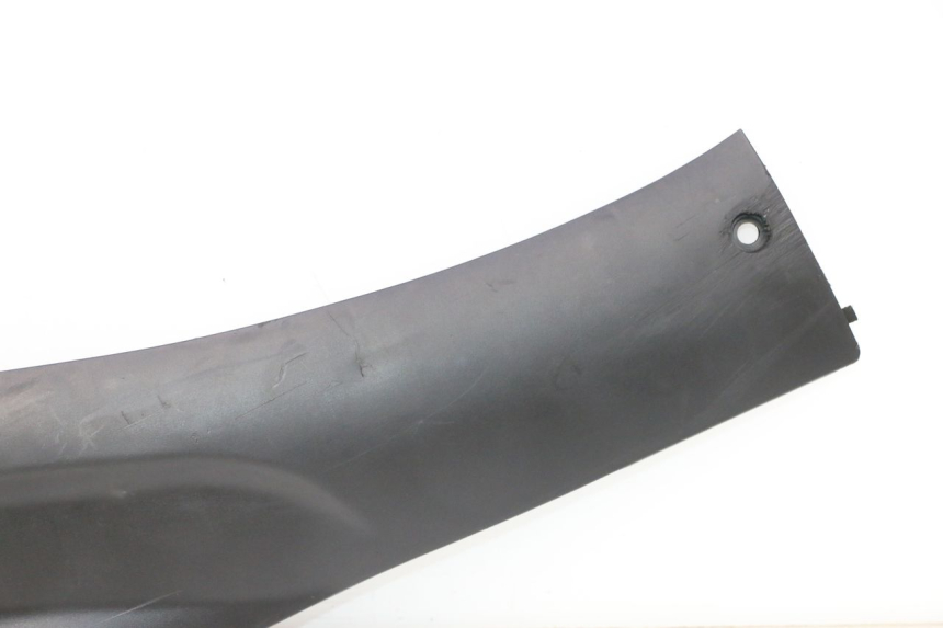 photo de rechter dorpel TNT MOTOR ROMA 10' 2T 50 (2011 - 2018) - Kenmerkende details