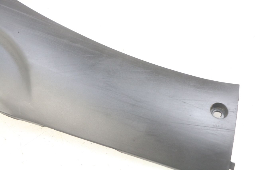 photo de rechter dorpel TNT MOTOR ROMA 10' 4T 50 (2019 - 2022) - Bevestigingspunten