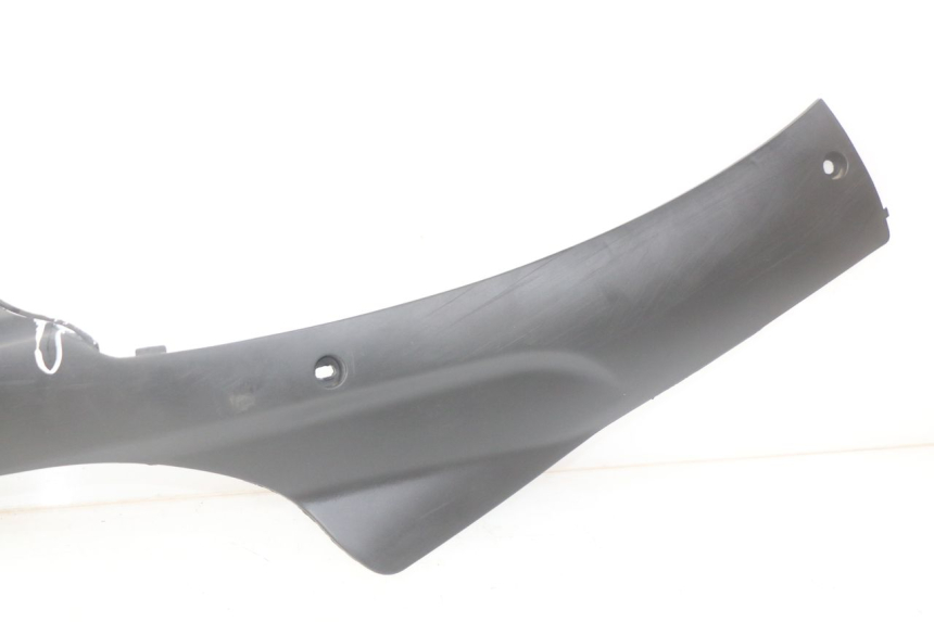 photo de rechter dorpel TNT MOTOR ROMA 10' 4T 50 (2019 - 2022) - Staat van het oppervlak