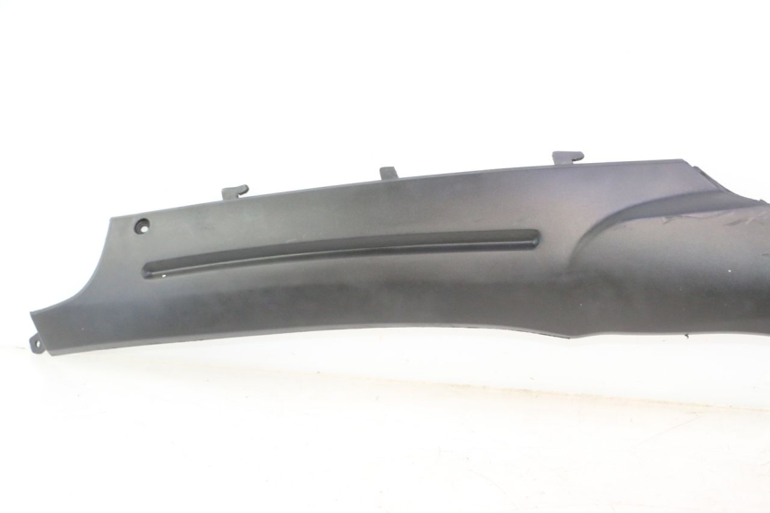 photo de rechter dorpel TNT MOTOR ROMA 12' 2T 50 (2007 - 2018) - Bevestigingspunten