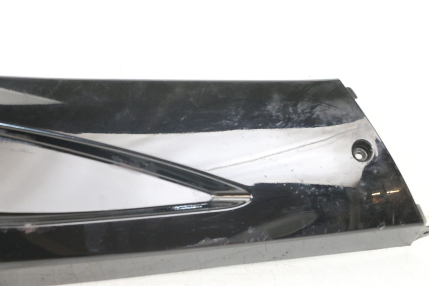 photo de rechter dorpel DAELIM S3 125 (2010 - 2017) - Zoom op componenten