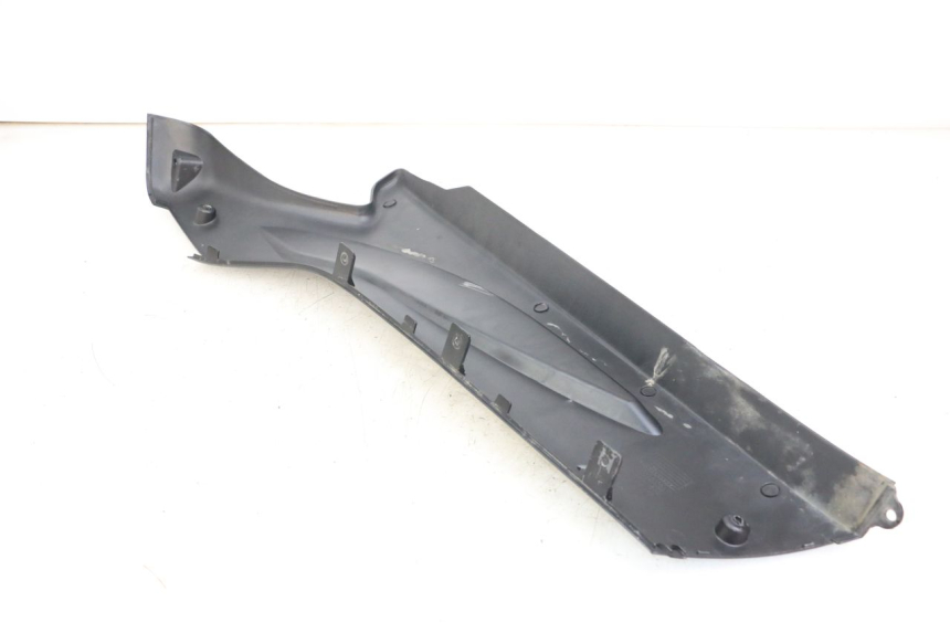 photo de rechter dorpel DAELIM S3 125 (2010 - 2017) - Staat van het oppervlak