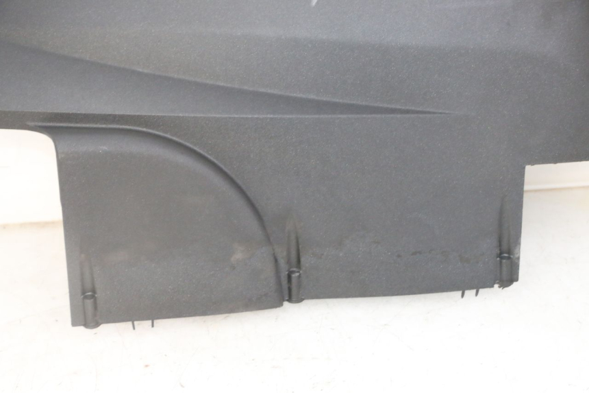 photo de rechter dorpel PEUGEOT SATELIS 125 (2013 - 2018) - Zoom op componenten