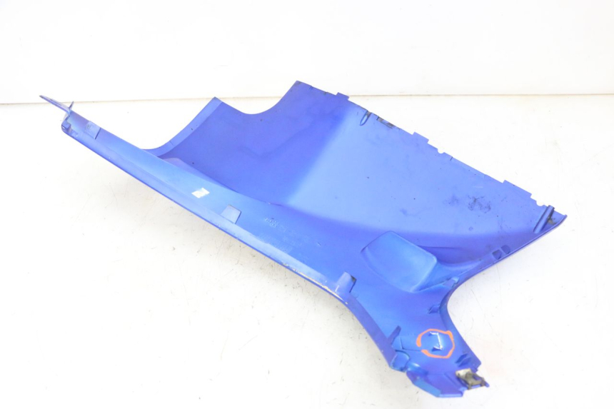 photo de rechter dorpel PEUGEOT SPEEDFIGHT 2 LC 50 (2000 - 2009) - Detail van het onderdeel