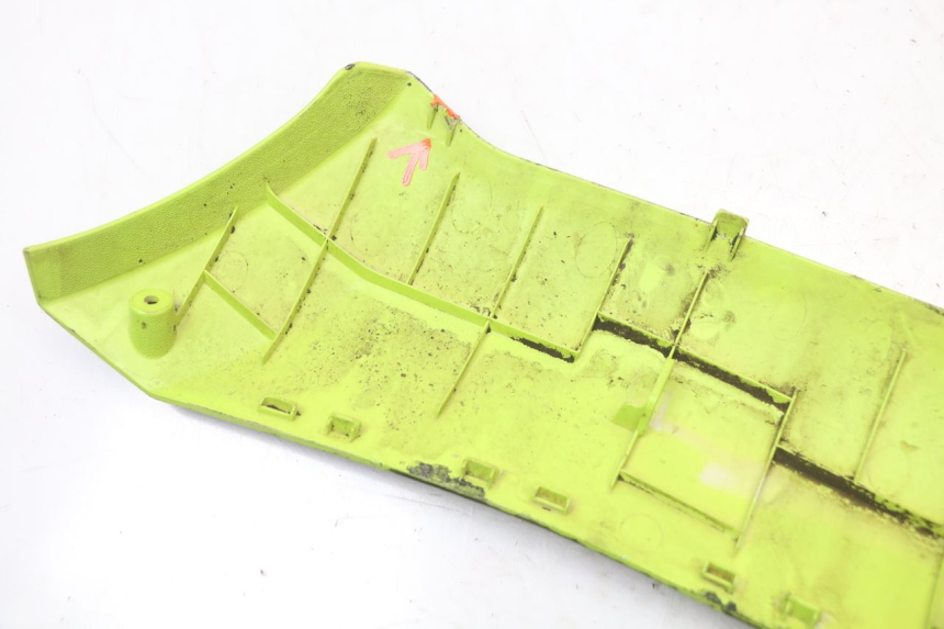 photo de RECHTER ZIJKANTSKIRT PEUGEOT STREETZONE I 2T 50 (2018 - 2020) - Staat van het oppervlak