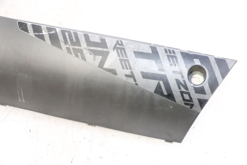 photo de RECHTER ZIJKANTSKIRT PEUGEOT STREETZONE I NAKED 2T 50 (2018 - 2020) - Technische close-up