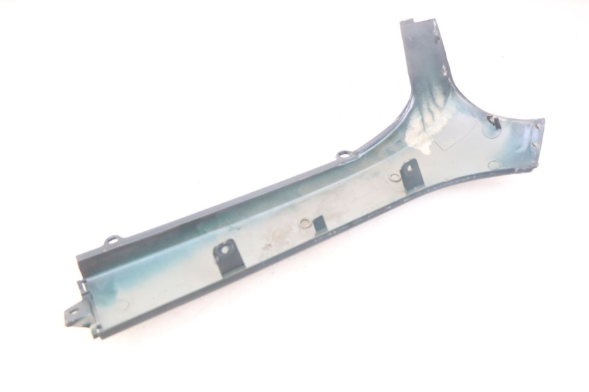 photo de RECHTER ZIJKWAND PEUGEOT SV 125 (1991 - 1994) - Bevestigingspunten