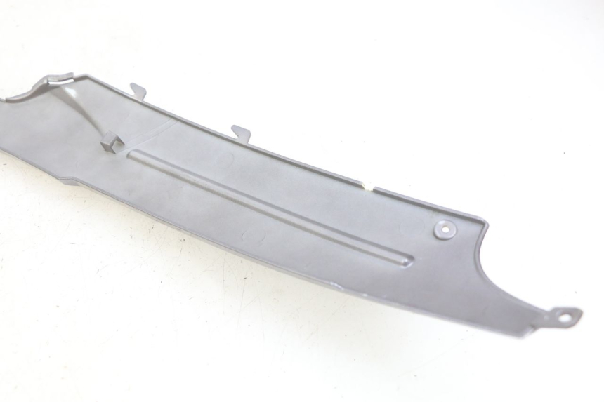 photo de rechter dorpel PEUGEOT V-CLIC VCLIC 50 (2007 - 2013) - Bevestigingspunten