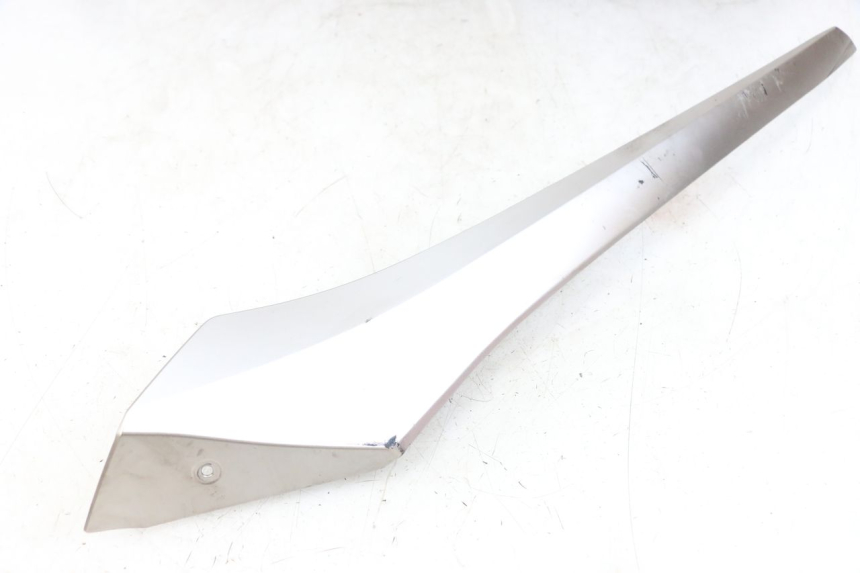 photo de rechter dorpel YAMAHA XMAX X-MAX ABS 125 (2017 - 2020) - Hoofdaanzicht