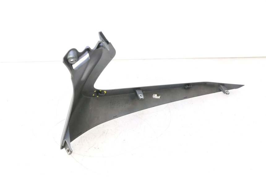 photo de rechter dorpel YAMAHA X-MAX XMAX 125 (2010 - 2013) - Kenmerkende details