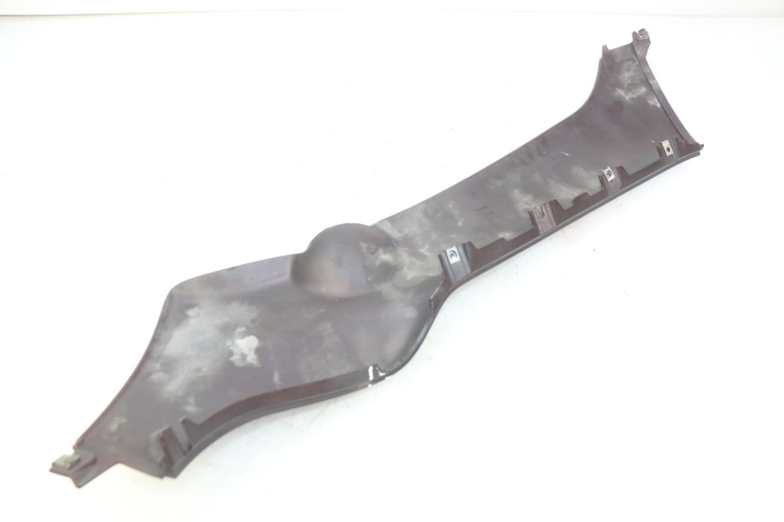 photo de rechter dorpel PIAGGIO X8 125 (2004 - 2007) - Detail van het onderdeel