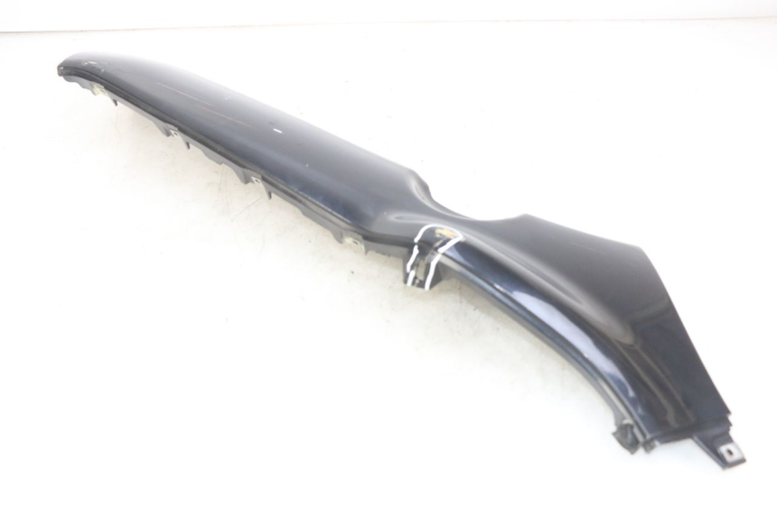 photo de rechter dorpel PIAGGIO X8 125 (2004 - 2007) - Bevestigingspunten