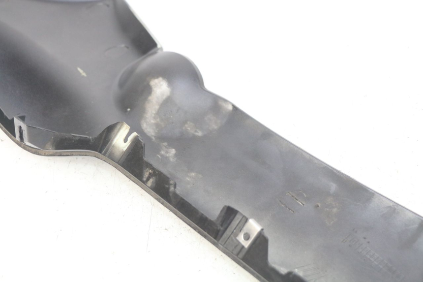 photo de RECHTER ZIJKANTSKIRT PIAGGIO XEVO - X EVO 125 (2007 - 2017) - Overzicht