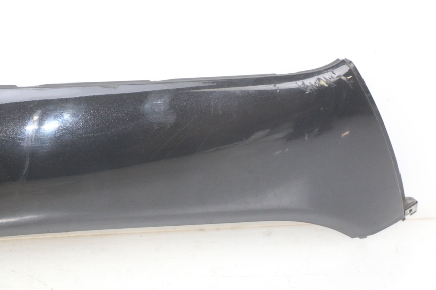 photo de RECHTER ZIJKANTSKIRT PIAGGIO XEVO - X EVO 125 (2007 - 2017) - Gecontroleerd onderdeel