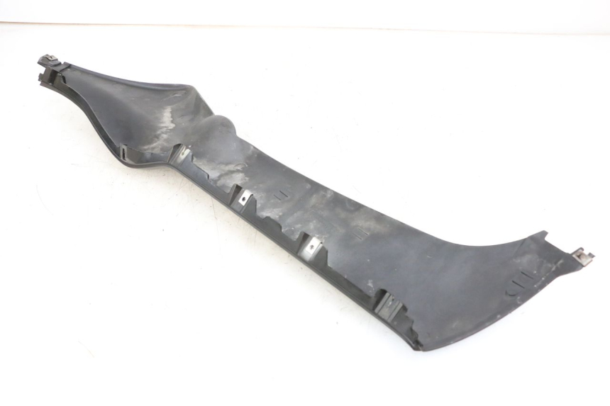 photo de RECHTER ZIJKANTSKIRT PIAGGIO XEVO - X EVO 125 (2007 - 2017) - Technische close-up