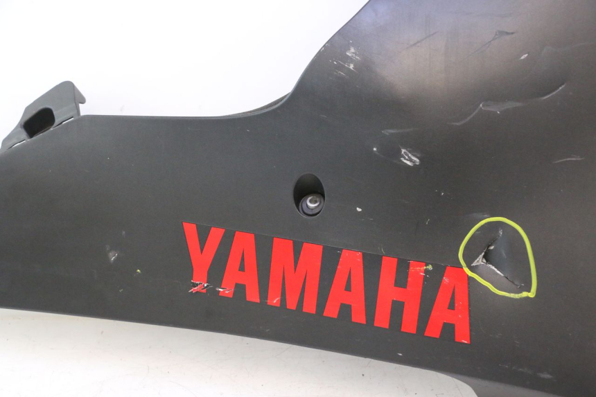photo de RECHTE ZIJKANTSIJSTUK YAMAHA YZF R6 600 (2008 - 2009) - Zoom op gebruiksstaat