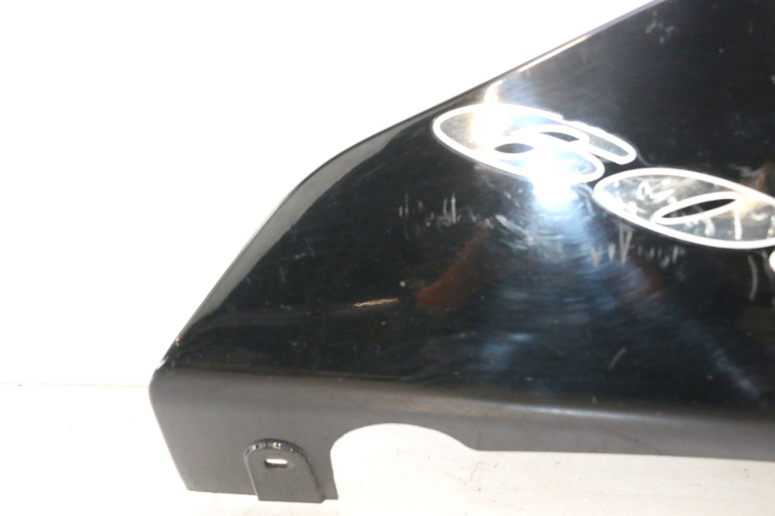 photo de RECHTE ZIJKANTSIJSTUK KAWASAKI ZZR 600 (1995 - 2004) - Detail van het onderdeel