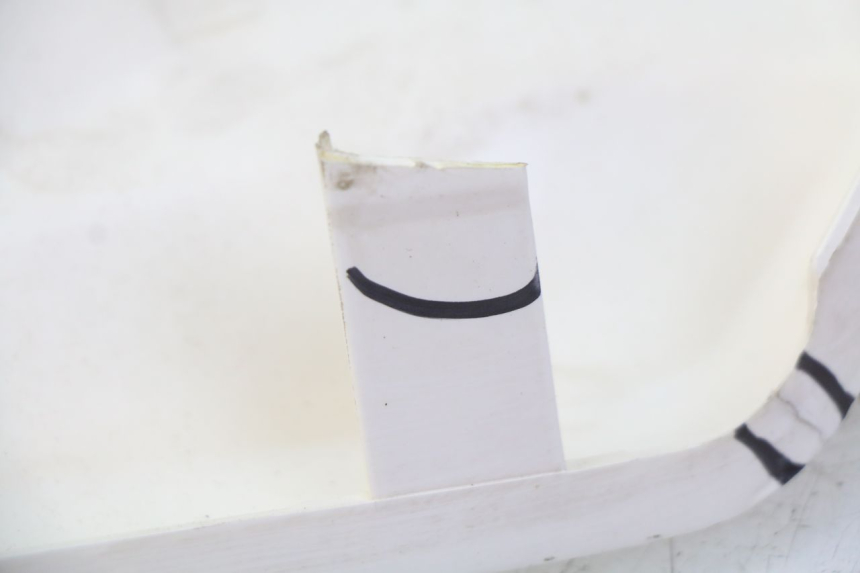 photo de Dorpel PEUGEOT E-VIVACITY 1 (2012 - 2018) - Bevestigingspunten