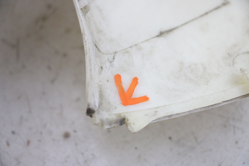 photo de LINKER DORSELPLAAT JONWAY AZTRAL 125 (2008 - 2017) - Detail van het onderdeel