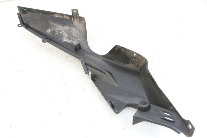 photo de LINKER DREMPELPLAAT HONDA FORZA 125 (2015 - 2016) - Technische close-up