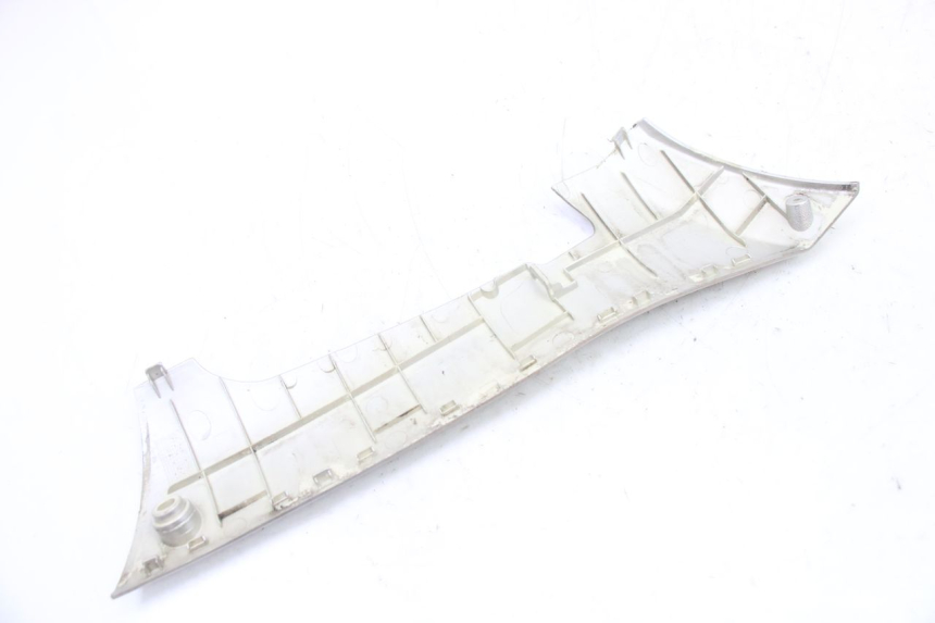 photo de LINKER DORSELPLAAT PEUGEOT KISBEE 4T 50 (2018 - 2022) - Technische close-up