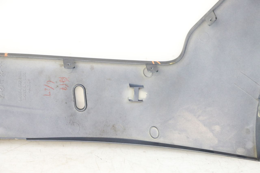 photo de LINKER DREMPELPLAAT KYMCO XCITING 500 (2007 - 2010) - Zoom op gebruiksstaat