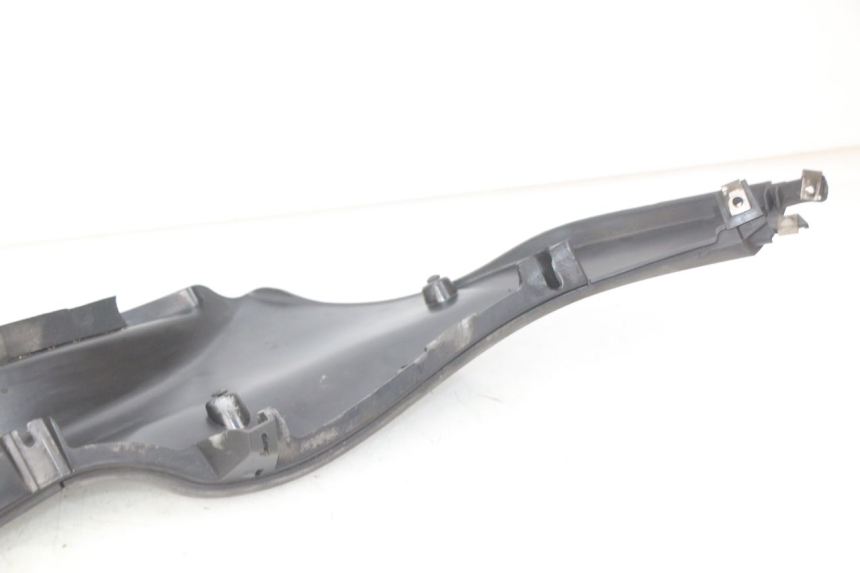 photo de LINKER DREMPELPLAAT PIAGGIO MP3 LT 300 (2010 - 2016) - Detail van het onderdeel