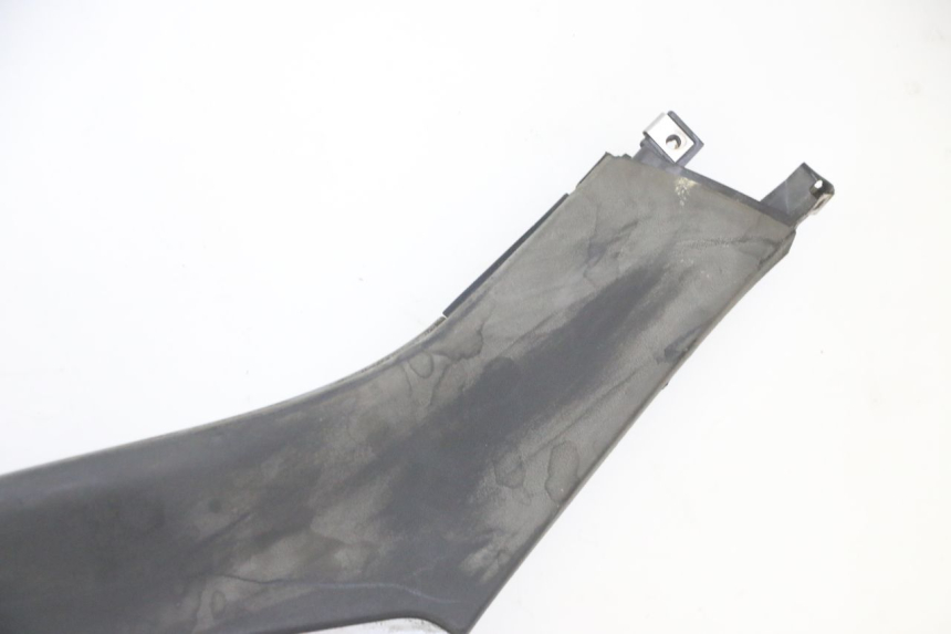 photo de LINKER DREMPELPLAAT PIAGGIO MP3 LT 300 (2010 - 2016) - Kenmerkende details