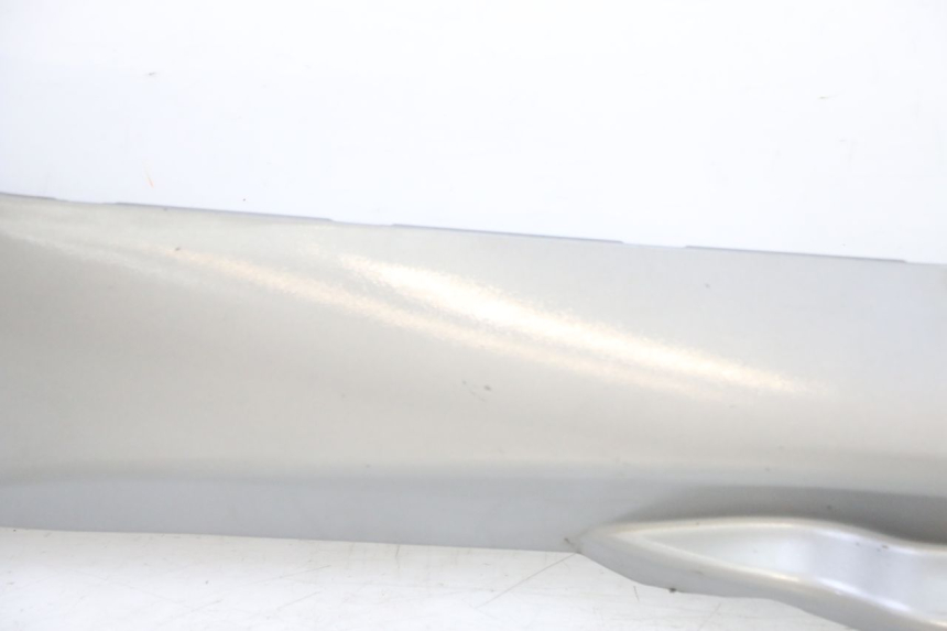 photo de LINKER DREMPELPLAAT PIAGGIO MP3 LT 300 (2010 - 2016) - Markeringen en referenties