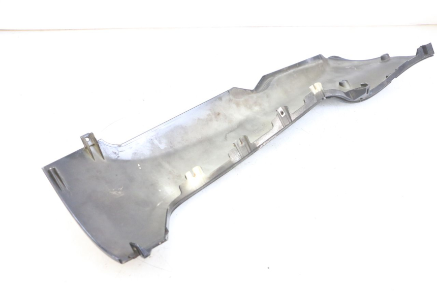 photo de LINKER DREMPELPLAAT PIAGGIO MP3 125 (2006 - 2014) - Bevestigingspunten