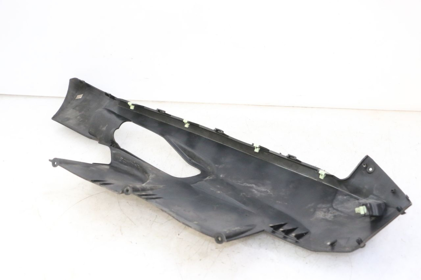 photo de LINKER DORSELPLAAT PEUGEOT SATELIS 125 (2013 - 2018) - Technische close-up