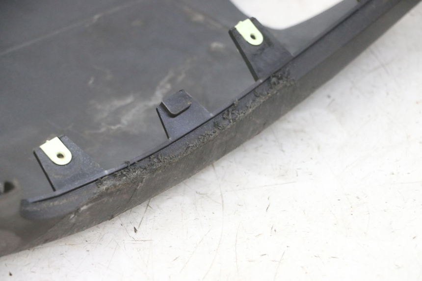 photo de LINKER DORSELPLAAT PEUGEOT SATELIS 125 (2013 - 2018) - Bevestigingspunten