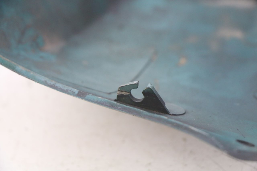 photo de LINKER DORSELPLAAT PEUGEOT SV 125 (1991 - 1994) - Detail van het onderdeel