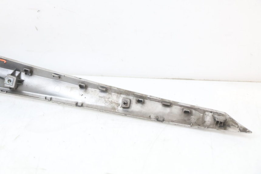 photo de LINKER DREMPELPLAAT YAMAHA XMAX X-MAX ABS 125 (2017 - 2020) - Gecontroleerd onderdeel