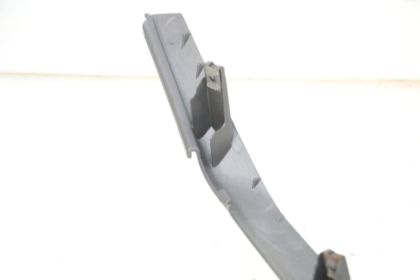 photo de LINKER DORSELPLAAT YAMAHA XMAX X-MAX 125 (2006 - 2009) - Zoom op gebruiksstaat