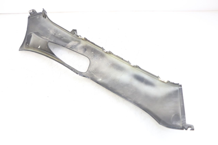 photo de LINKER DORSELPLAAT PIAGGIO X8 125 (2004 - 2007) - Andere kijkhoek