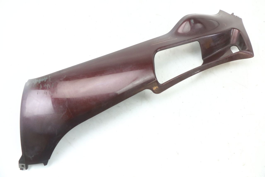 photo de LINKER DORSELPLAAT PIAGGIO X8 125 (2004 - 2007) - Detail van het onderdeel