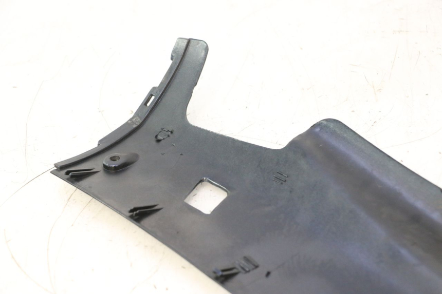 photo de LINKER DORSELPLAAT YAMAHA YP MAJESTY 125 (1998 - 2001) - Andere kijkhoek