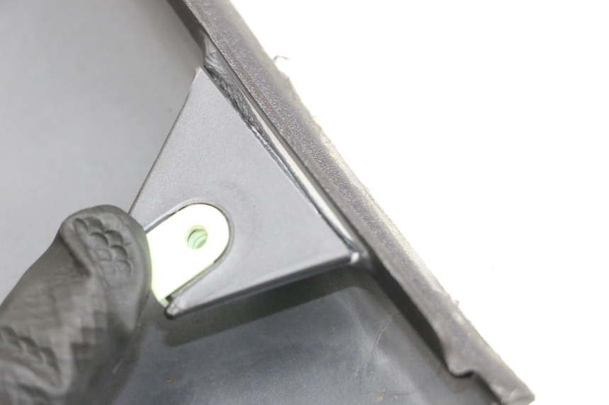 photo de dorpel PEUGEOT GEOPOLIS RS 125 (2007 - 2009) - Detail van het onderdeel