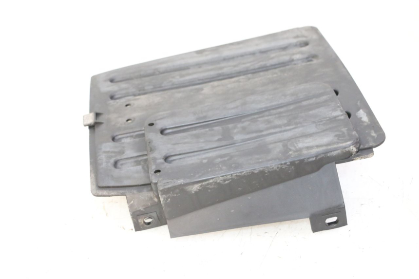 photo de Dorpelplaat DAELIM HISTORY 125 (2001 - 2002) - Zoom op gebruiksstaat